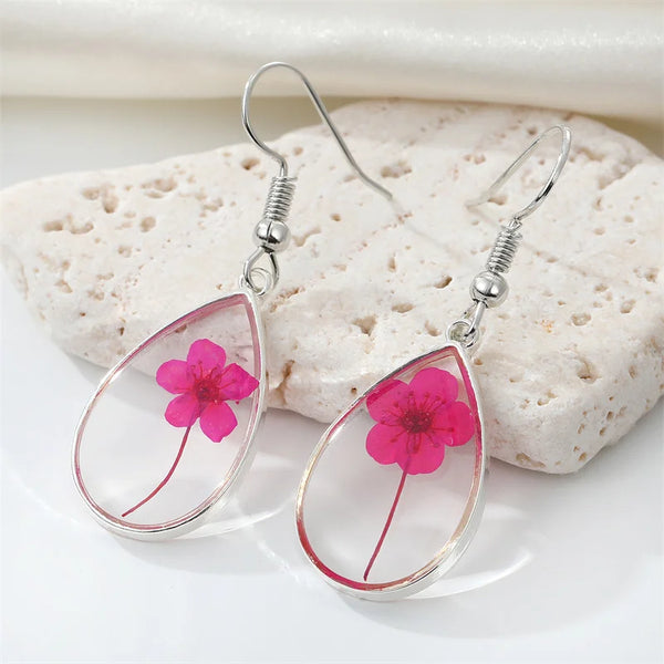 Dried Flower Resin Earrings Pink