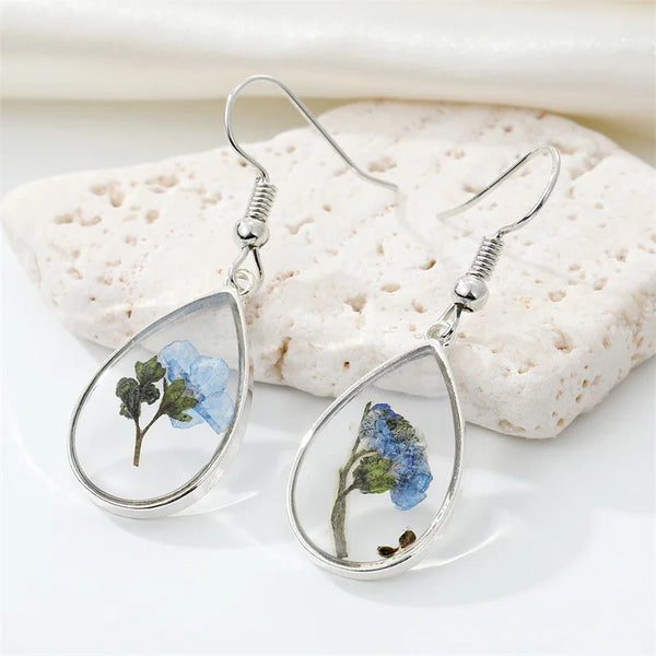 Dried Flower Resin Earrings Blue