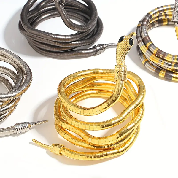 Halo Essence Serpent Necklace