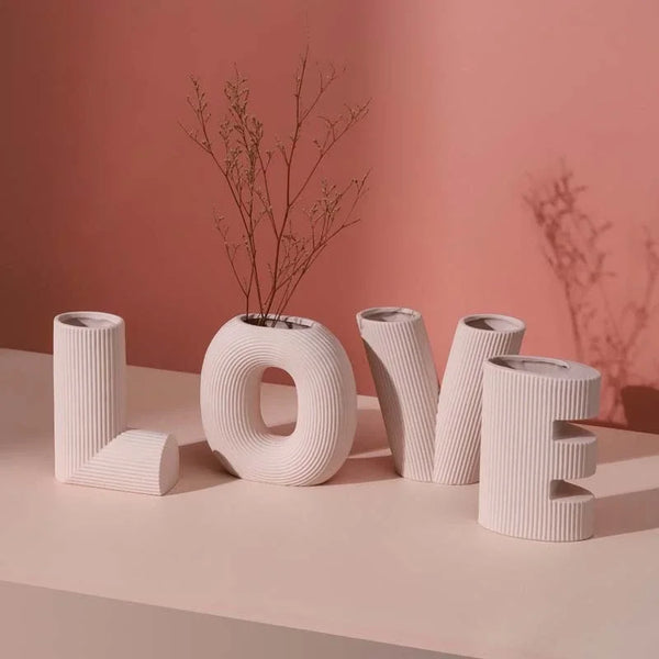 Nordic Ceramic Love Letters Vase Set (4 pcs)