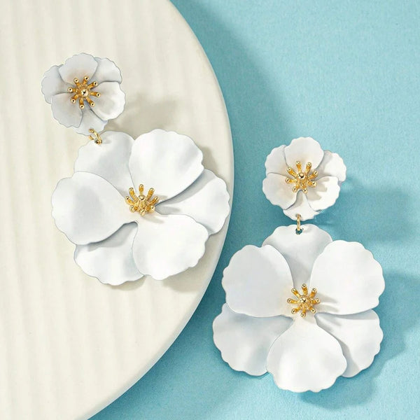 Fleura Cascade Earring Set White