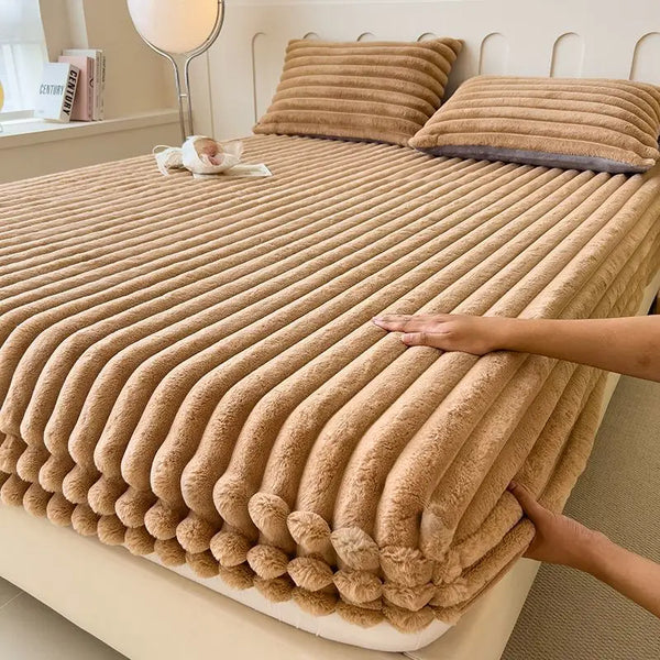 Purely Cloud Plush Bedding Set Brown / Twin