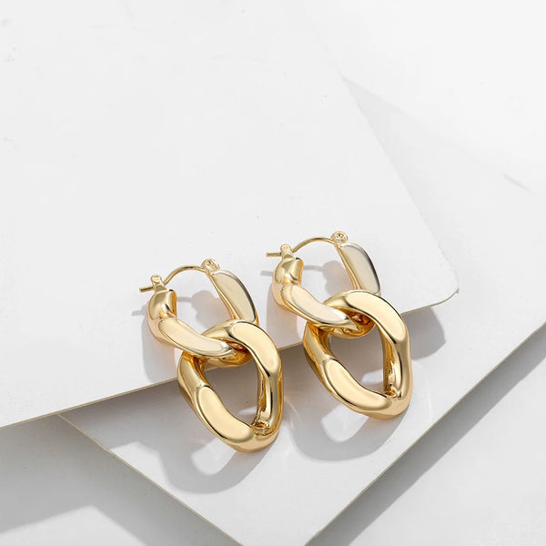 Gleura Link Earrings