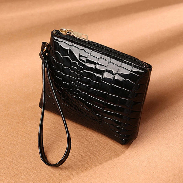 The Frame Wristlet Black