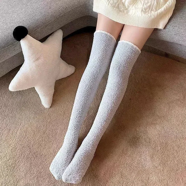 3Leaves Fuzzy Knee High Socks
