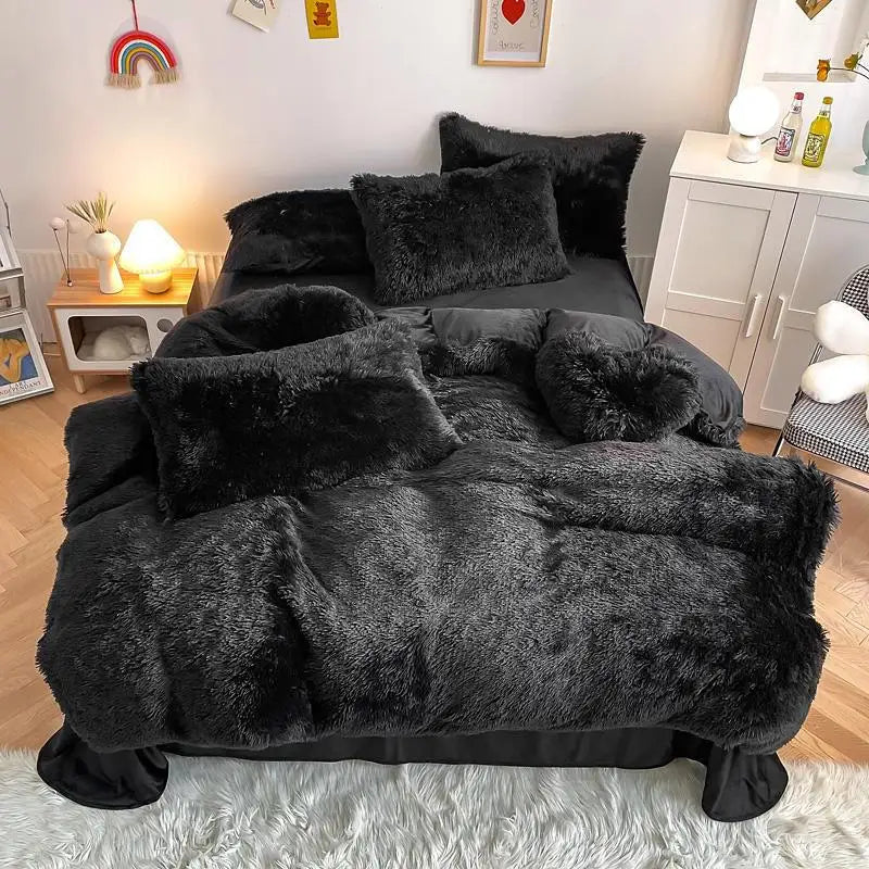 Purely Fluffy Duvet Cover Set Black / Twin