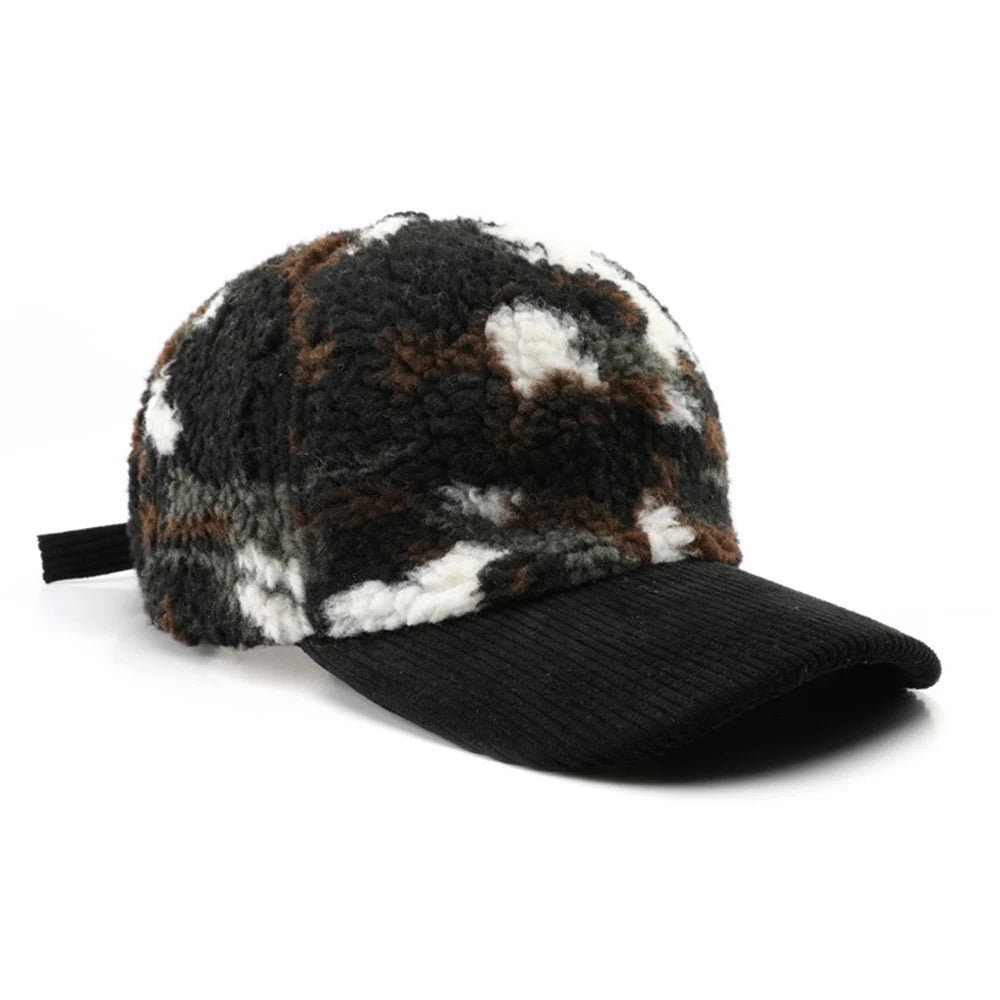 3Leaves Camo plush cap Black