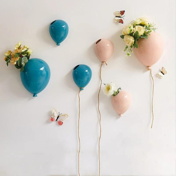 Hanging Balloon Vase