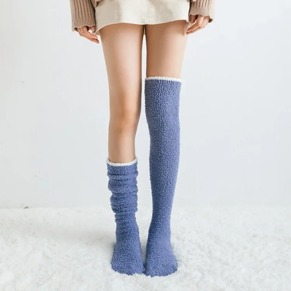 3Leaves Fuzzy Knee High Socks