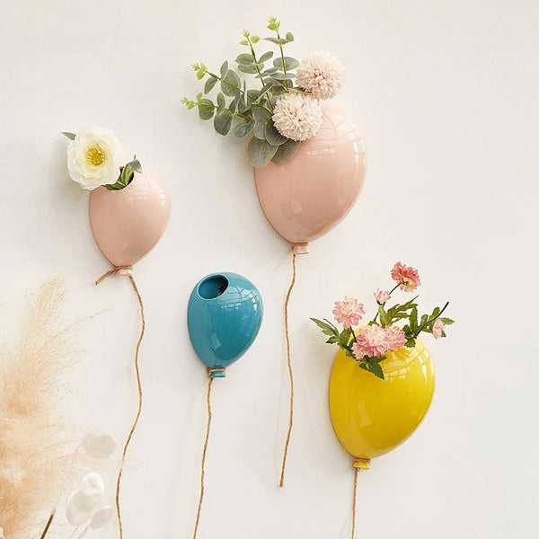 Hanging Balloon Vase