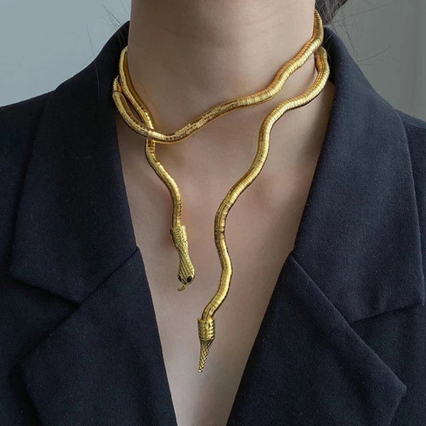 Halo Essence Serpent Necklace