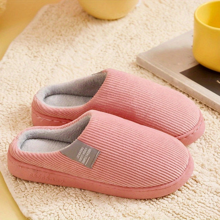 Women's Plush Comfort Slippers Pink / 6.5